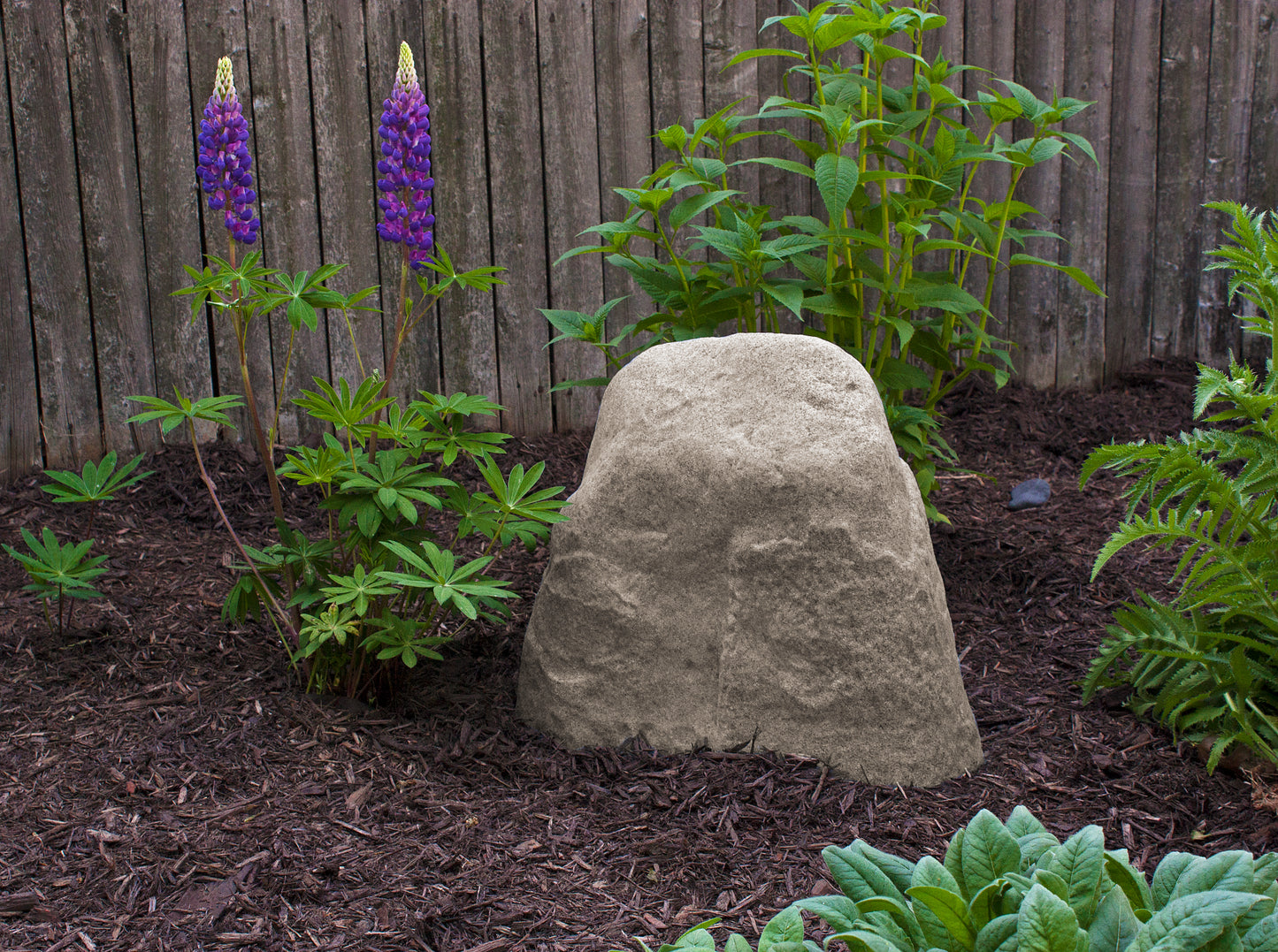 2183SSS SML LANDSCAPE ROCK - SANDROCK       14H X 15W X 12L