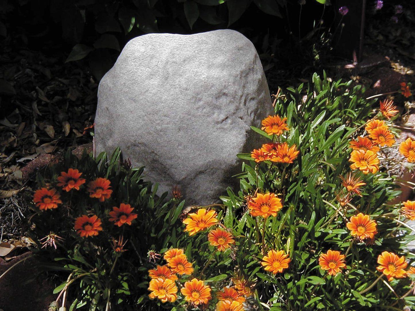 2183SSS SML LANDSCAPE ROCK - SANDROCK       14H X 15W X 12L