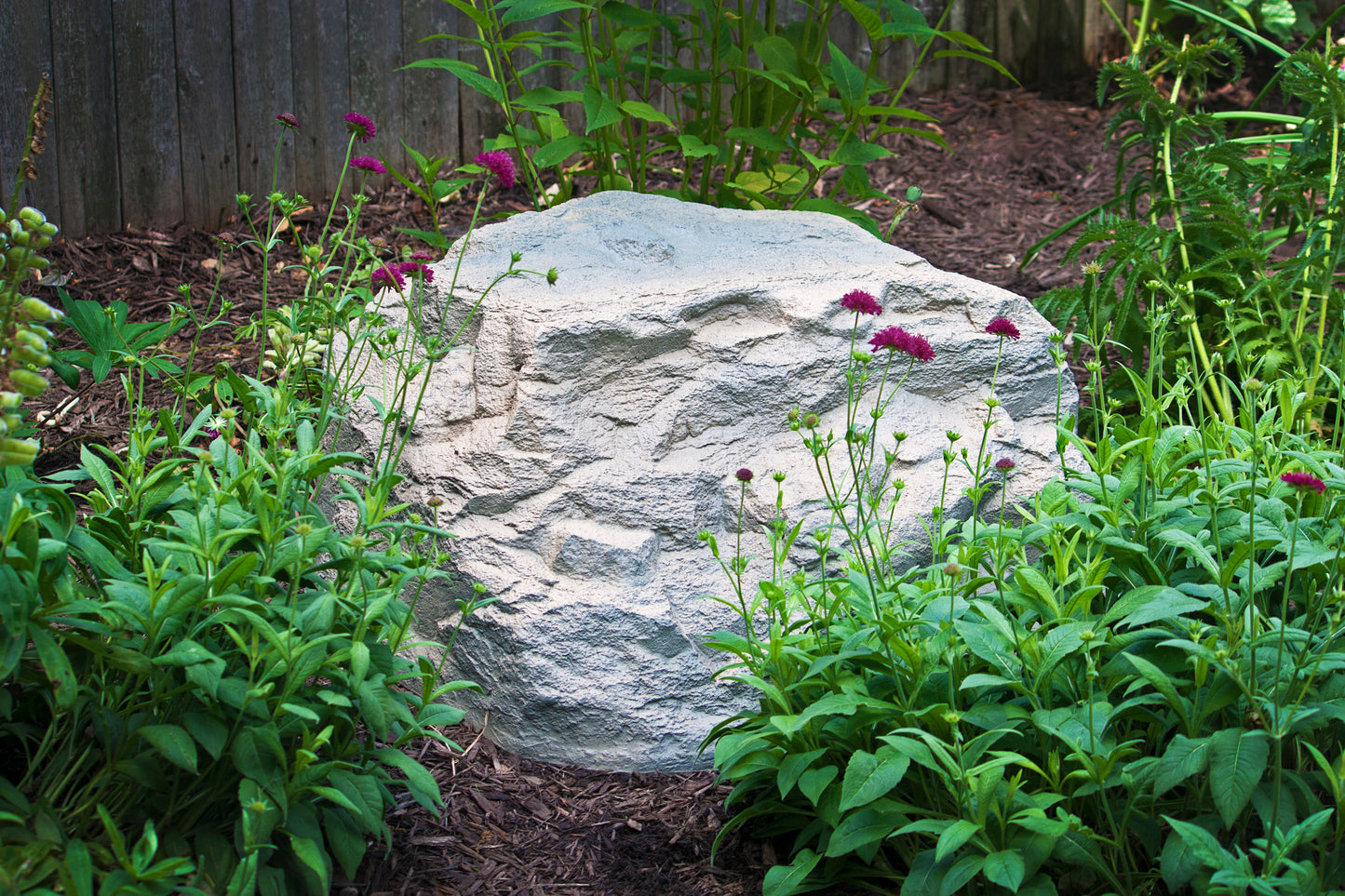 BOULDER - DELUXE TEXTURED  ROCK   14Hx35Wx32L